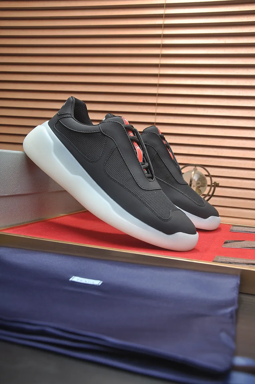Men's shoes 💰580💶 [PRADA] Top original items, new seasonal styles, high-quality original items, top-grade high-mercerized cowhide combined with original breathable fabric + imported glue, imported stretch fabric inside with original cowhide feet, original thick outsole! Quality guaranteed! Code 38-45 (45 customized)